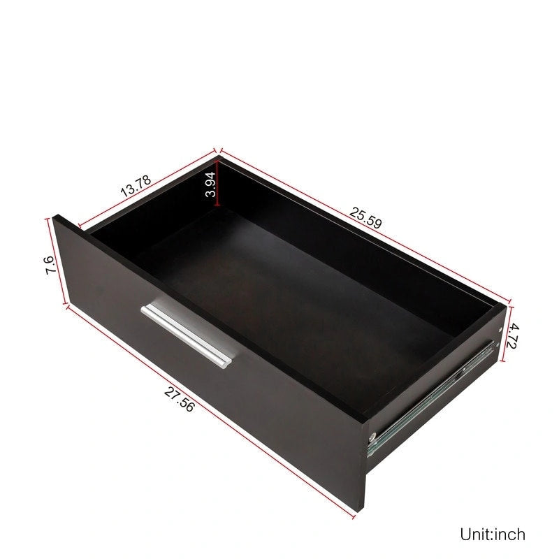 Nowoczesna podwójna komoda z ośmioma szufladami i eleganckimi uchwytami w srebrnym odcieniu