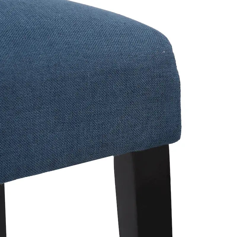 Chaise de salle à manger rembourrée en lin avec dossier incurvé et pieds noirs