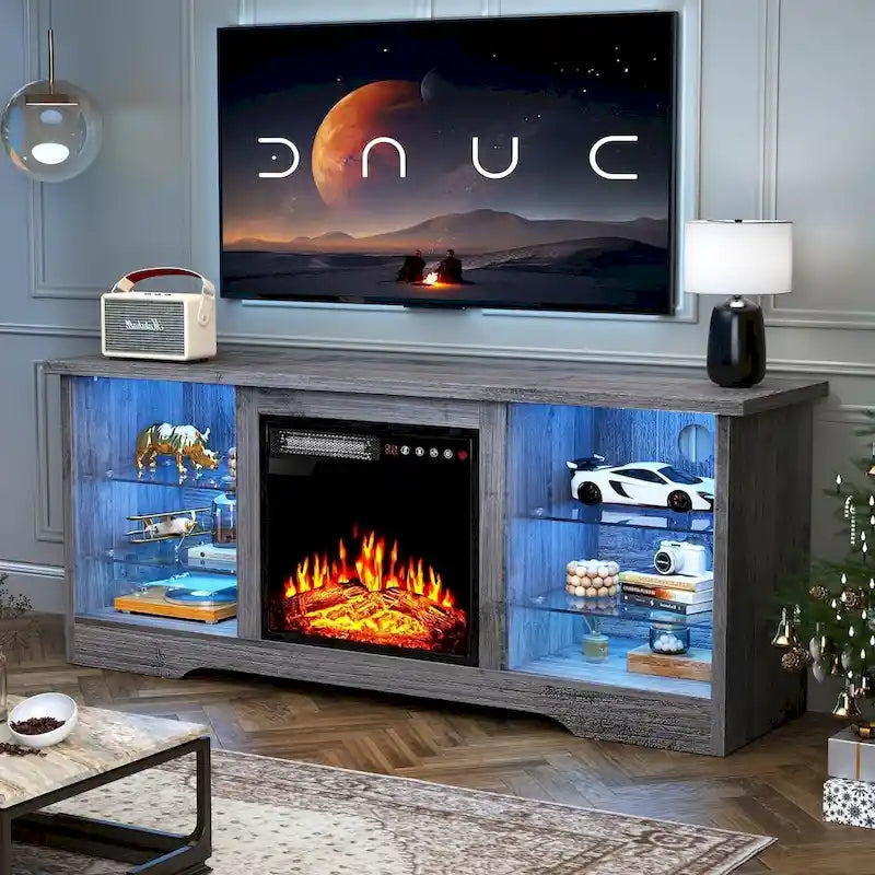 Rustieke tv-standaard van hout met elektrische haard, houtnerf en opbergruimte achter glazen deur