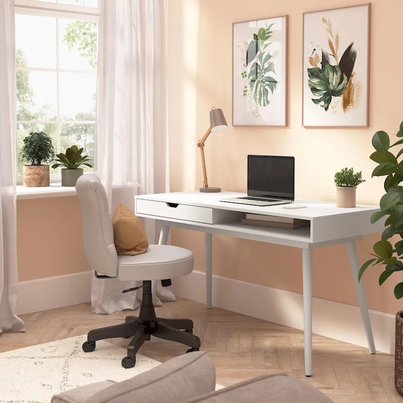 Bureau d’écriture moderne de style mi-siècle avec rangement à tiroirs et pieds fuselés